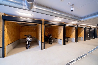 ライダースガレージ寝屋川明徳の物件拡大画像