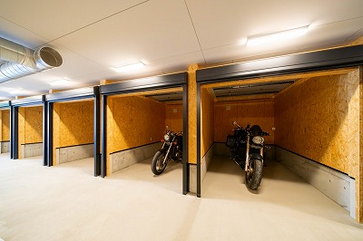 ライダースガレージ寝屋川明徳の物件拡大画像