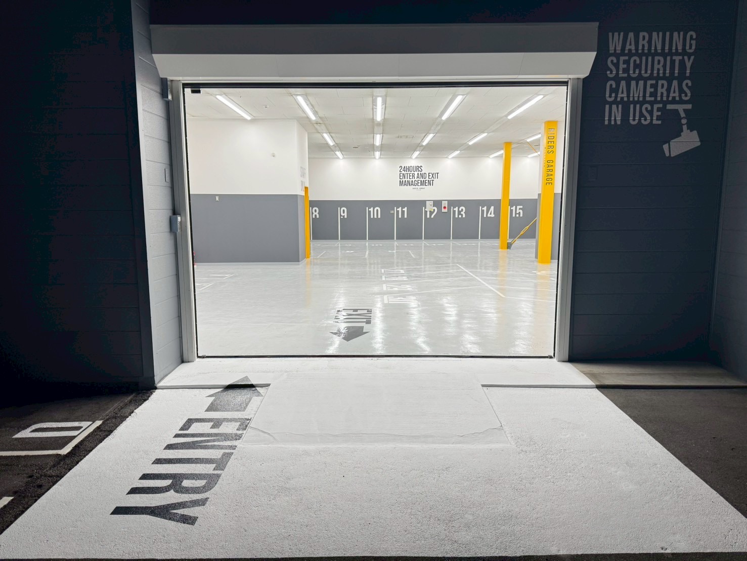 【兵庫】ライダースガレージ宝塚の物件拡大画像