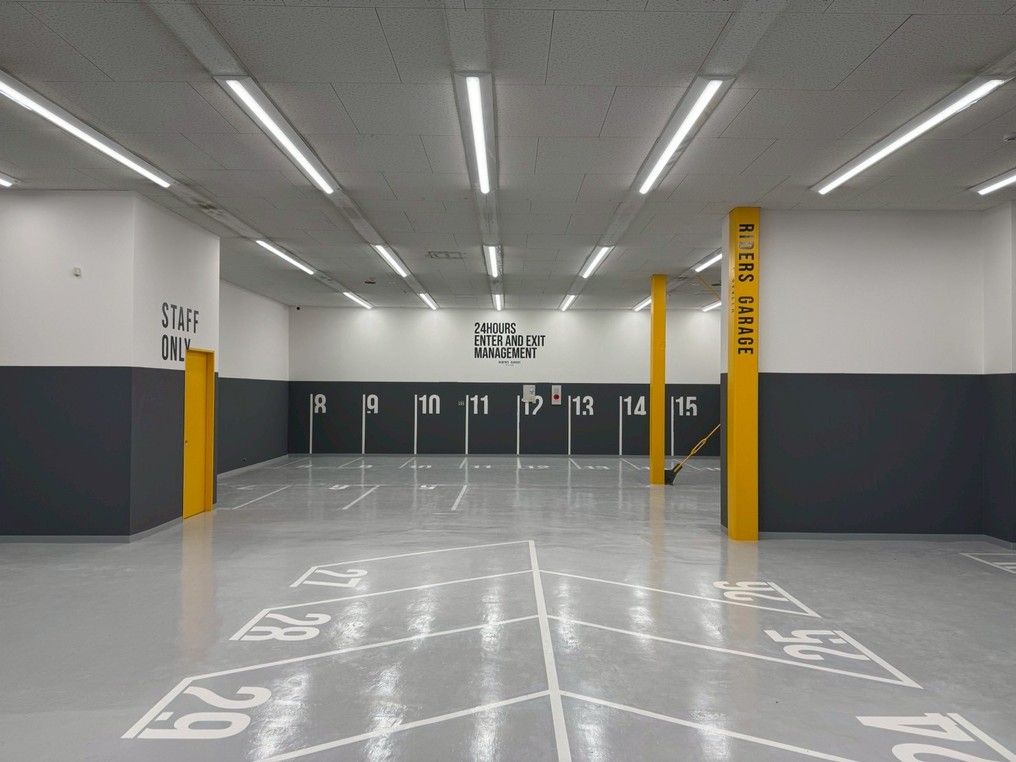 【兵庫】ライダースガレージ宝塚の物件拡大画像